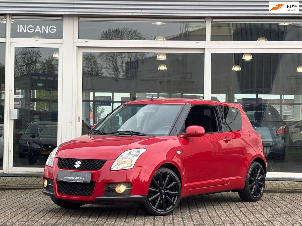 Suzuki Swift - 1.6 Sport 125 PK / Climate controle / Navi / Stoelver - AutoWereld.nl