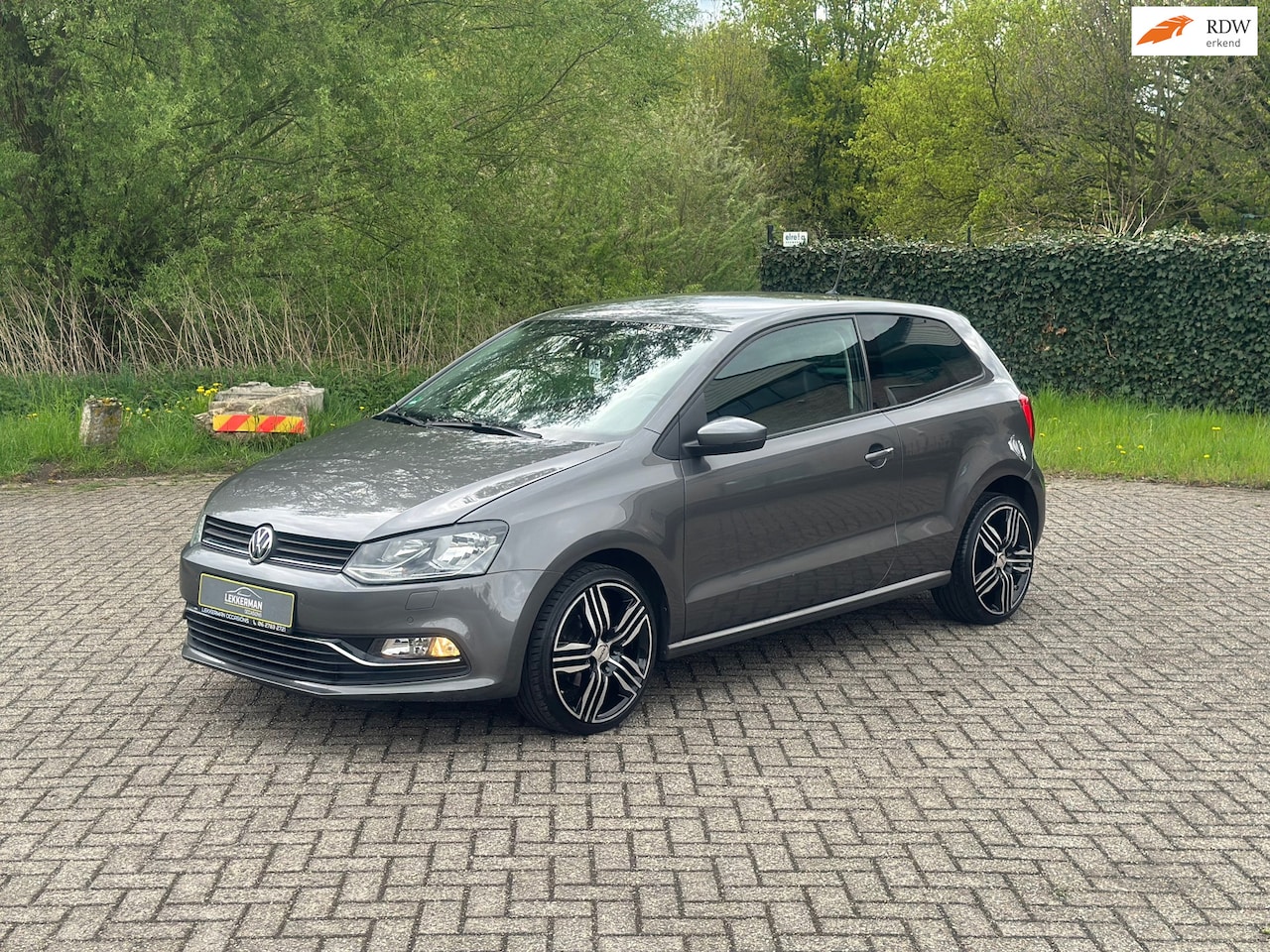 Volkswagen Polo - 1.2 TSI Highline SPORT I ALCANTARA I PDC I CRUISE I DIKKE UITV. - AutoWereld.nl