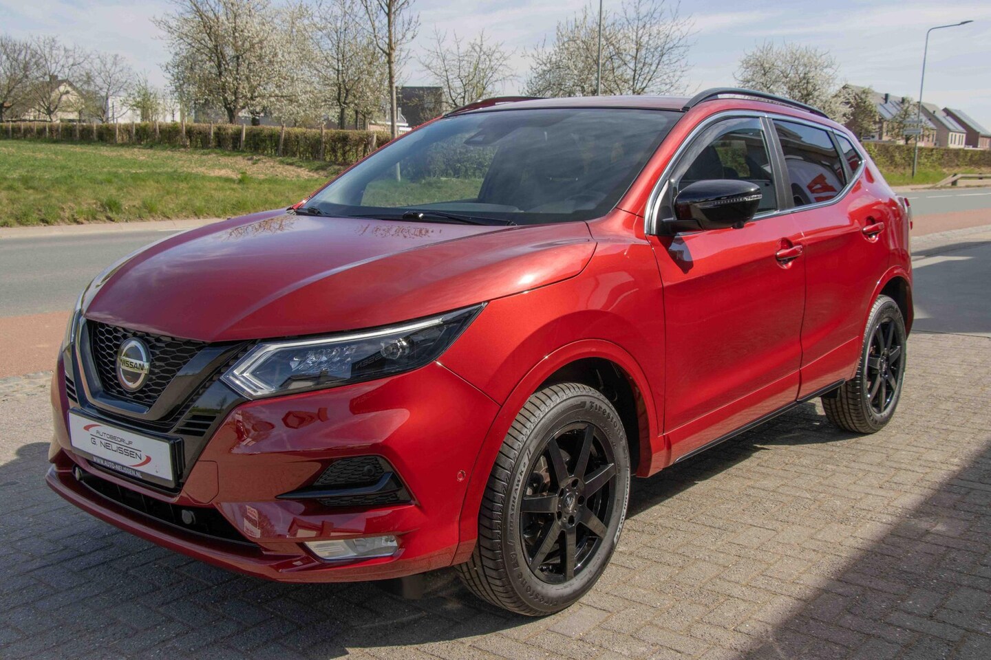 Nissan Qashqai - 1.3 DIG-T N-Tec 1.3 DIG-T N-Tec - AutoWereld.nl
