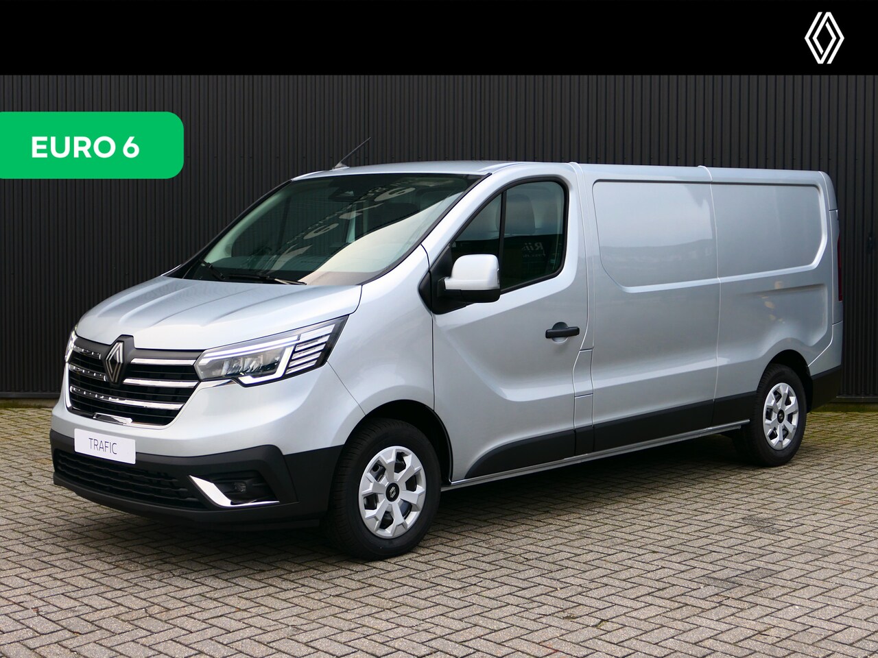 Renault Trafic - 2.0 Blue dC1 150 EDC T30 L2H1 Advance *AUTOMAAT* - Camera, houten vloer - AutoWereld.nl