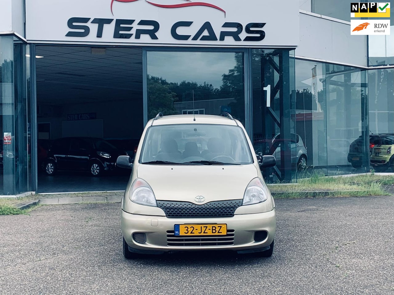 Toyota Yaris Verso - 1.5-16V VVT-i Sol 1.5-16V VVT-i Sol, Airco, 5 Deurs, NAP, P Sensor, APK - AutoWereld.nl