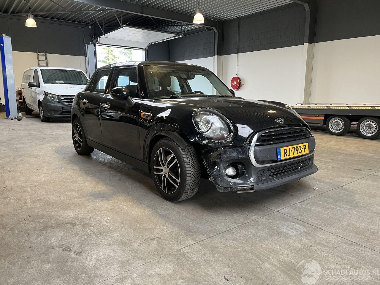 MINI One - 1.5 One D Pepper BTW! NL NAP!