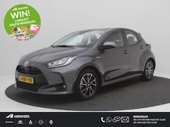 Toyota Yaris - 1.5 Hybrid Dynamic Automaat / Trekhaak / Navigatie / Adaptieve Cruise Control / Dealer ond