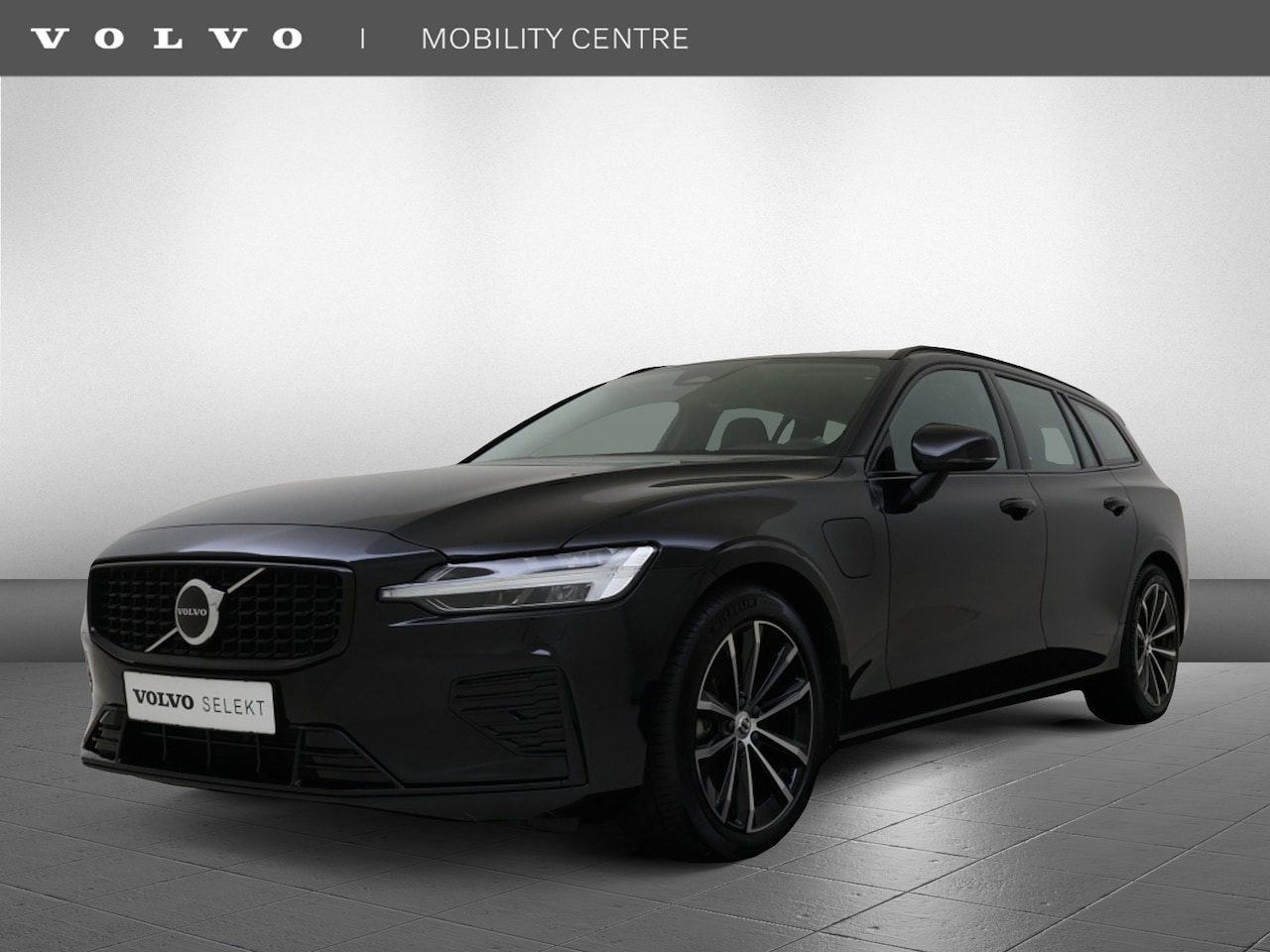 Volvo V60 - T6 AWD Plus Dark | Parkeercamera | Elektrisch verstelbare st - AutoWereld.nl