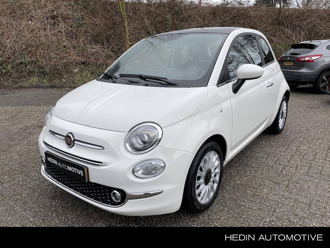 Fiat 500 - 1.0 Hybrid Dolcevita | Panoramadak | Navigatie via App | Carplay | Climate Control | PDC A - AutoWereld.nl