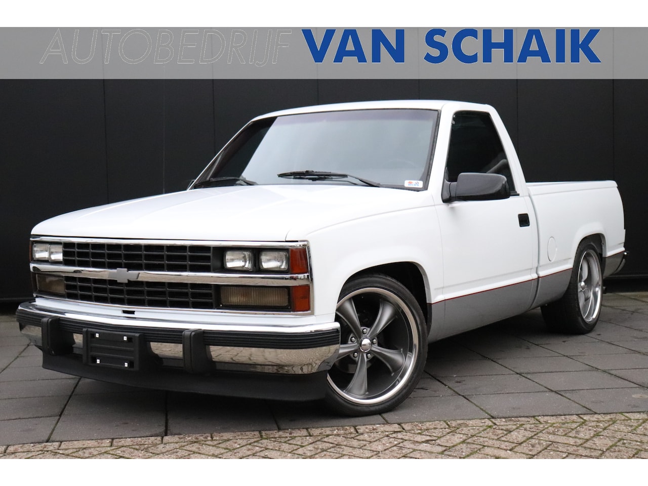 Chevrolet Silverado - | VOLLEDIG GERESTAUREERD | AUTOMAAT | AIRCO | ELEK. RAMEN | TREKHAAK | - AutoWereld.nl