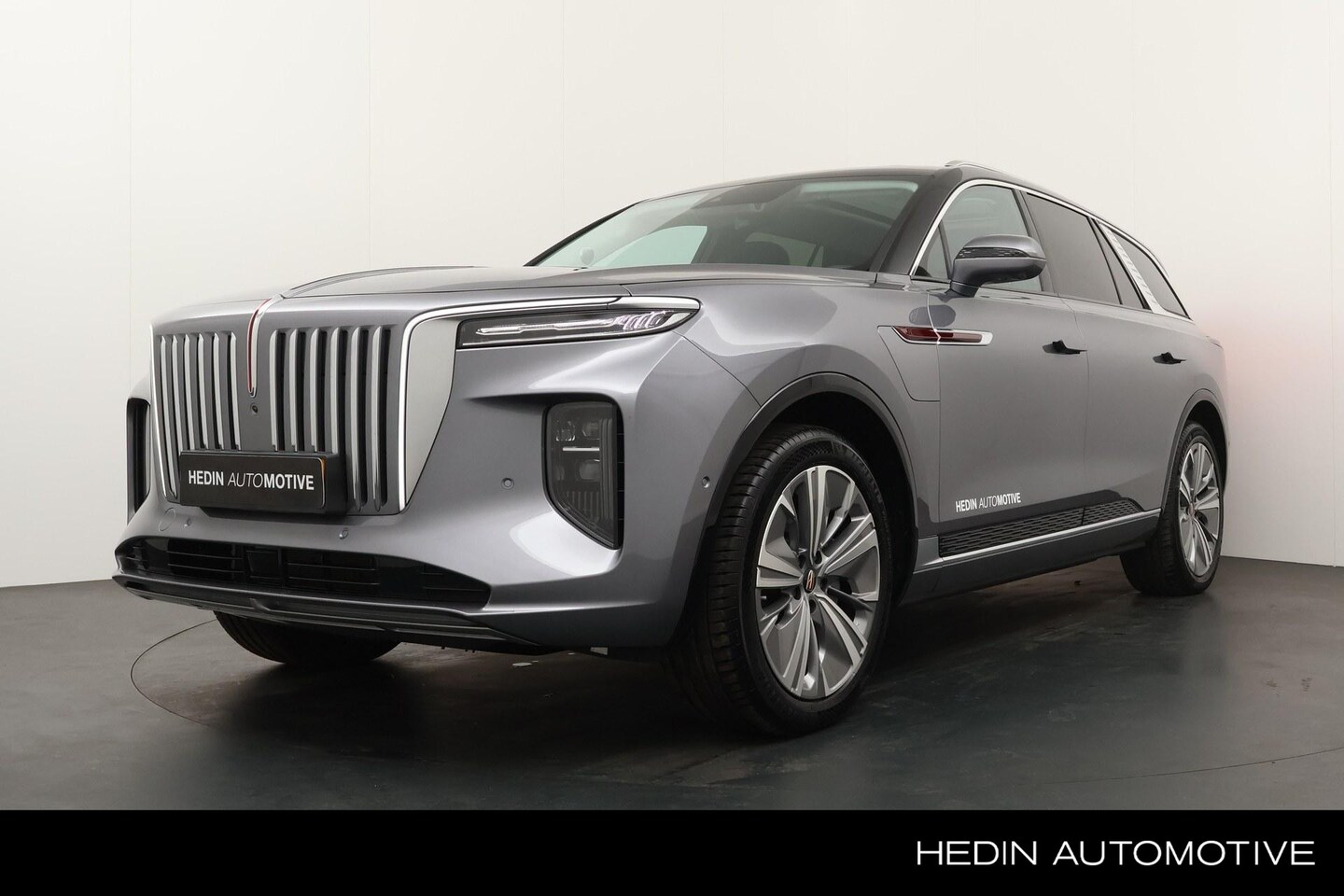 Hongqi E-HS9 - President 99 kWh Hongqi  E-HS9 President 99 kWh Led-matrix koplampen | Luchtvering | 360° - AutoWereld.nl
