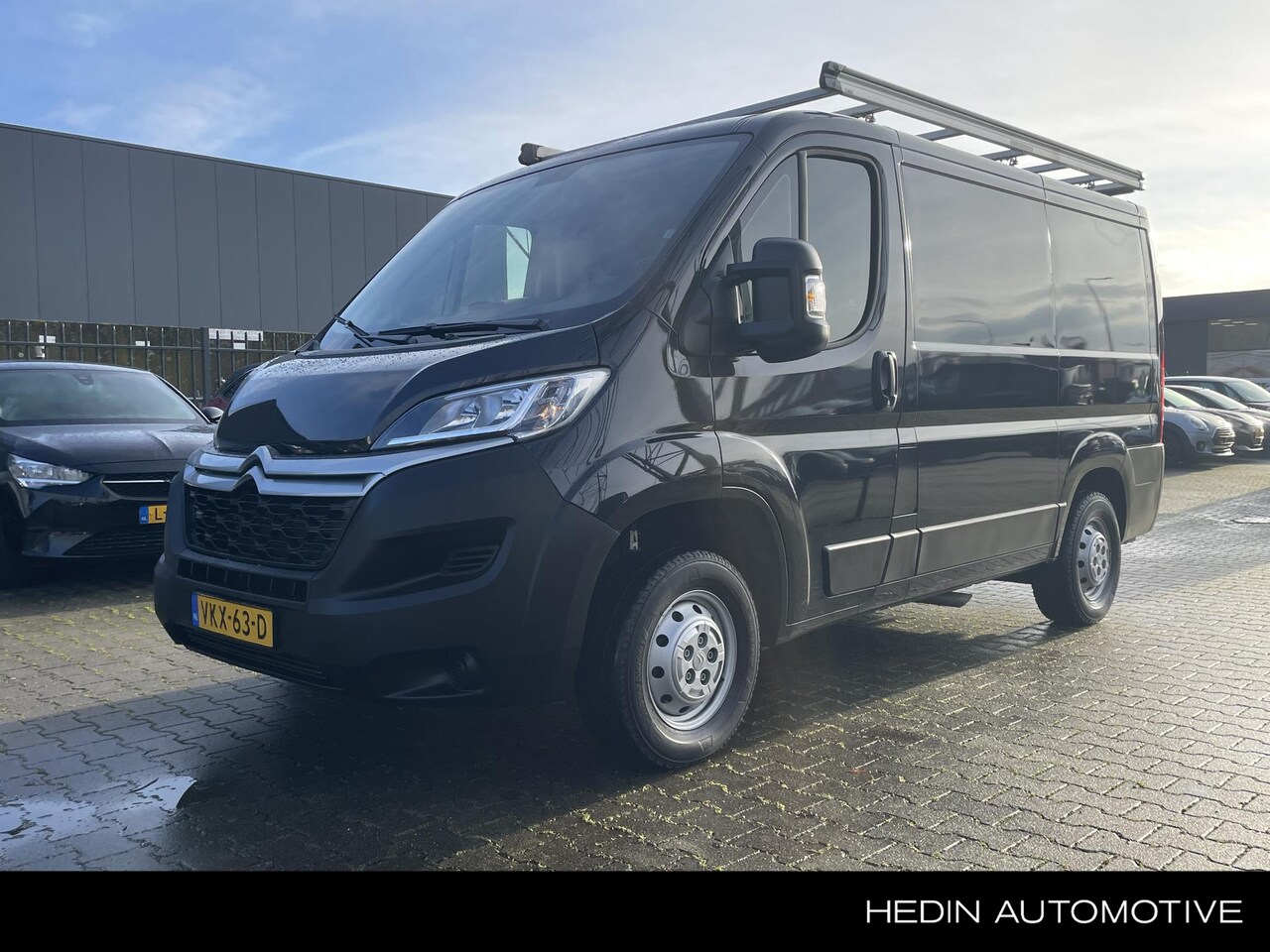 Citroën Jumper - 30 2.2 120pk L1H1 Club | Navigatie | Camera | Trekhaak | Airco | Imperiaal - AutoWereld.nl