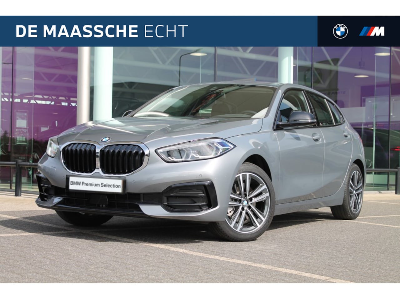 BMW 1-serie - 118i High Executive Sport Line Auomaat / Trekhaak / Sportstoelen / Cruise Control / LED / - AutoWereld.nl