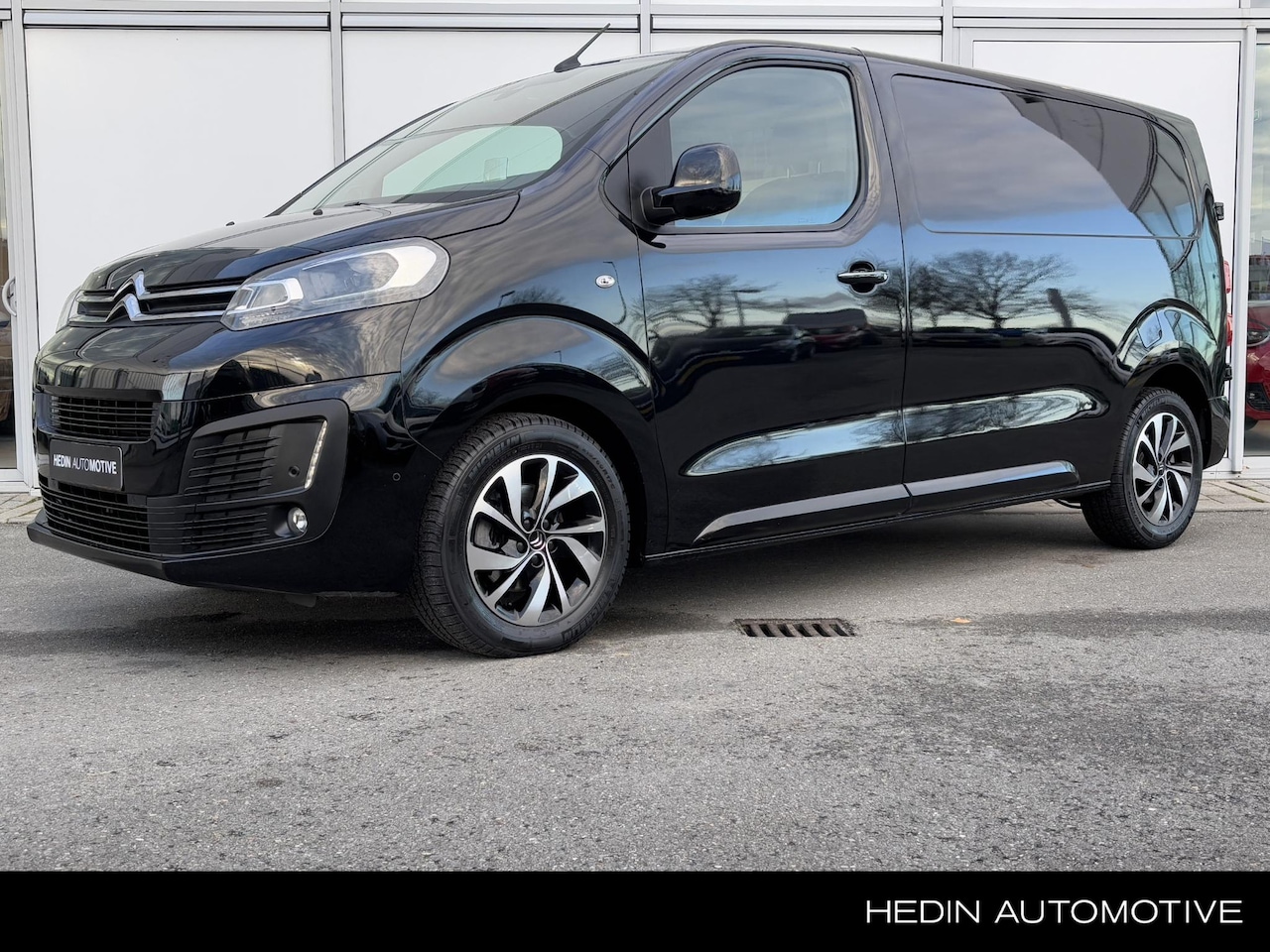 Citroën Jumpy - 2.0 BlueHDI 180PK M Driver Aut. | NAVIGATIE | KEYLESS ENTRY | CAMERA | CARPLAY | PDC V+A | - AutoWereld.nl