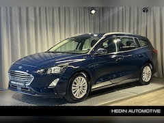 Ford Focus Wagon - 1.0 EcoBoost Automaat Titanium Business | Trekhaak|Driver Assist Pack