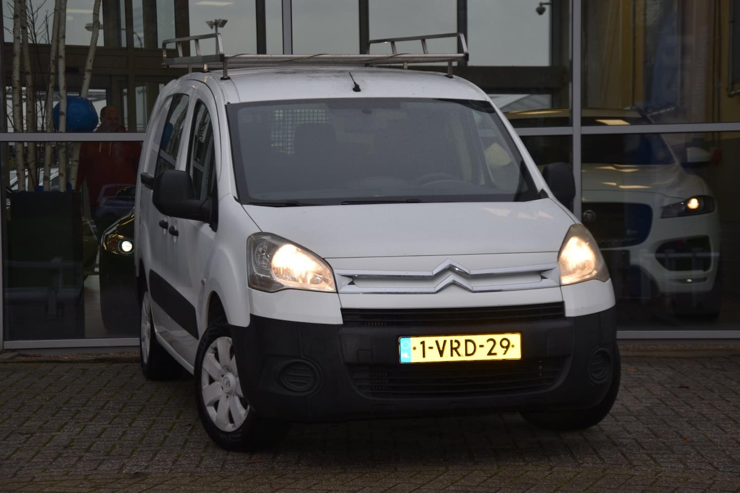 Citroën Berlingo XL - 1.6 e-HDI Comfort Airco Elek. Ramen Trekhaak - AutoWereld.nl