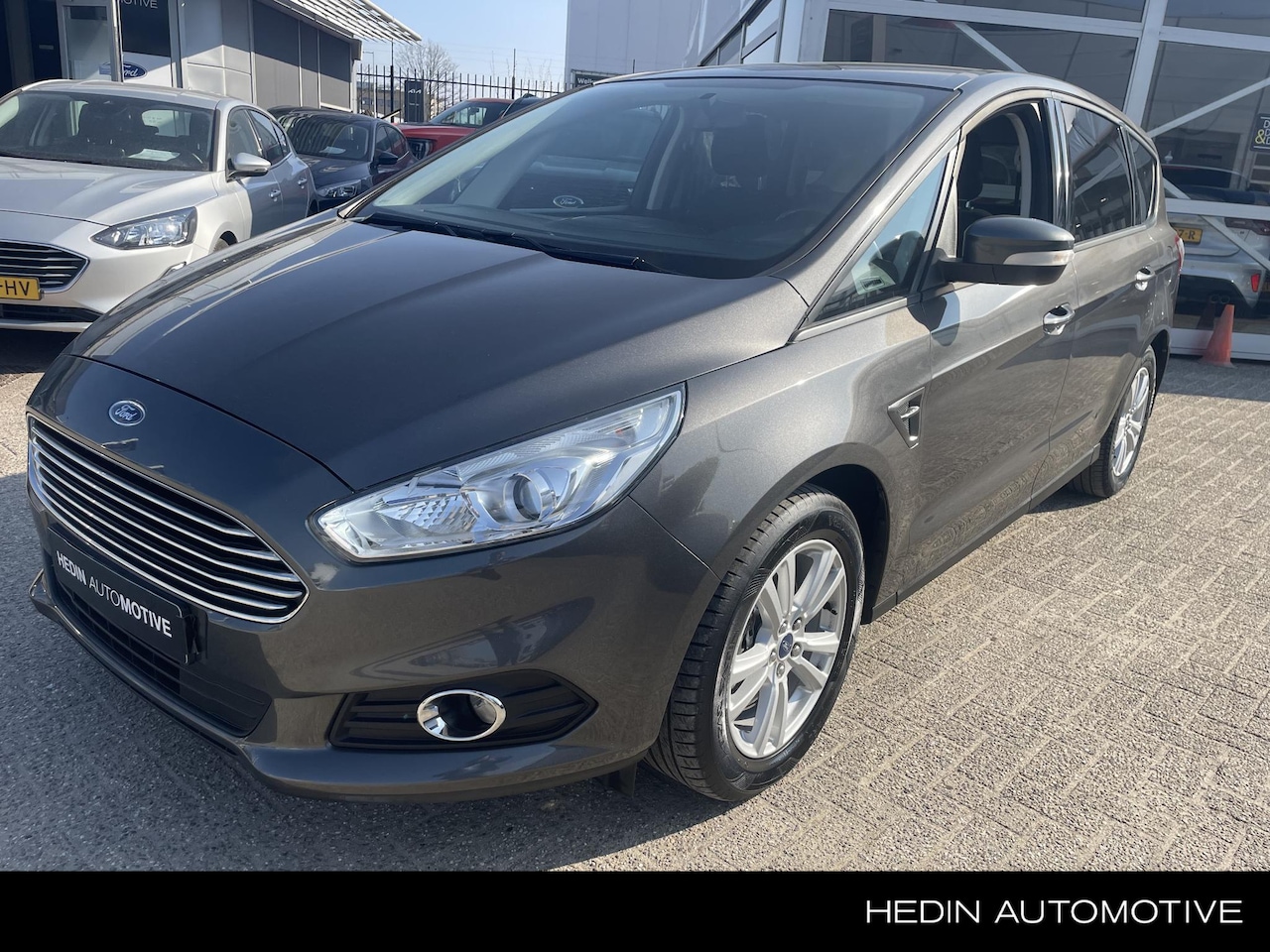 Ford S-Max - 1.5 7p. | Carplay | 7 Zitter | Winterpakket | Lm Velgen | - AutoWereld.nl