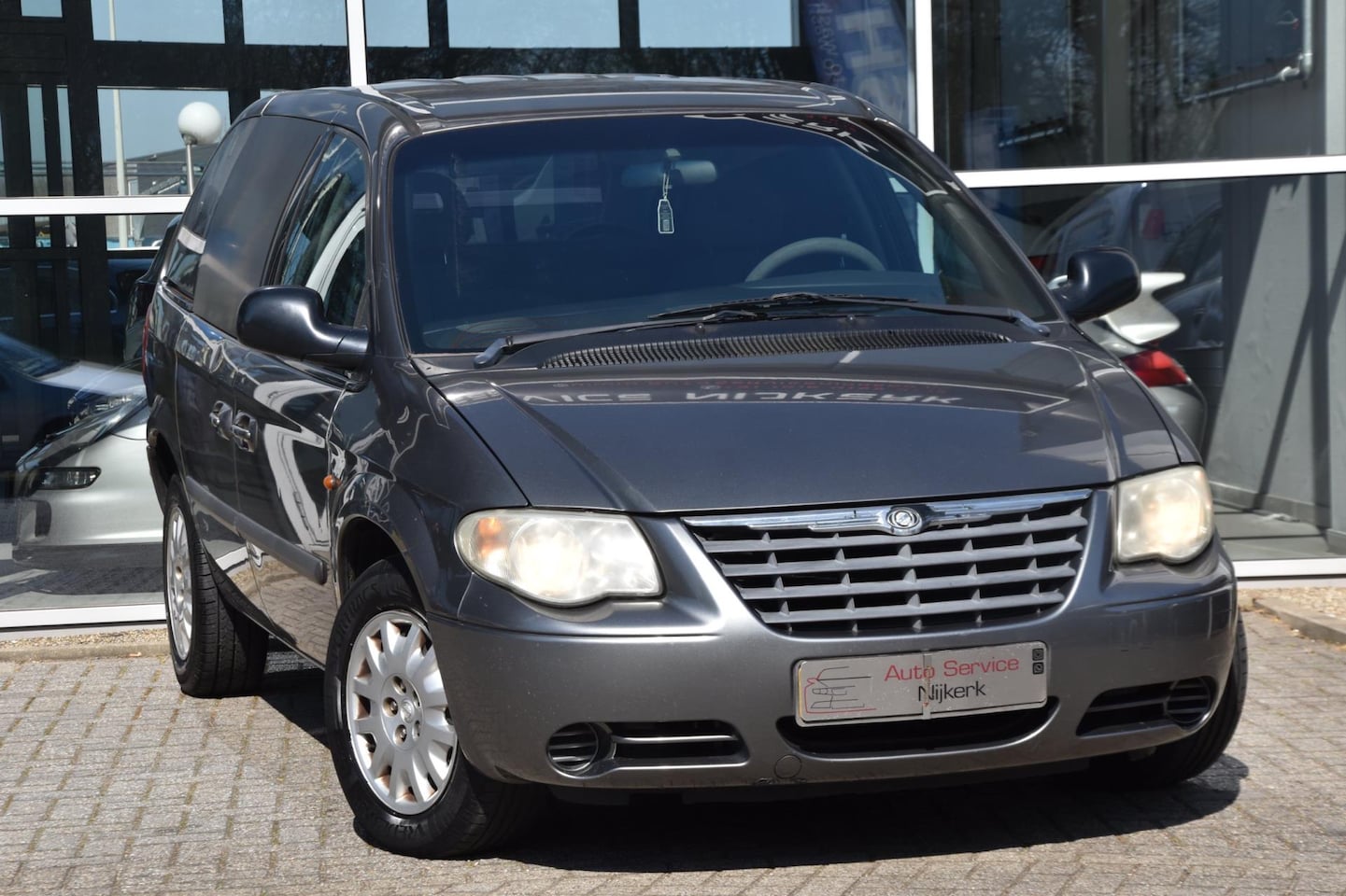 Chrysler Ram Van - 2.8 CRD Airco Elek. Ramen Trekhaak 1ste Eigenaar !! - AutoWereld.nl