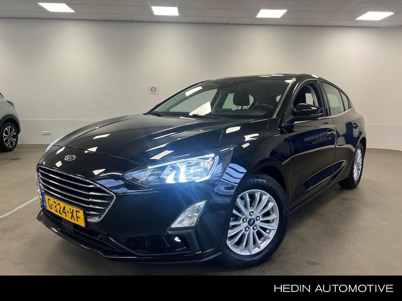 Ford Focus - 1.0 EcoBoost Titanium Business | Trekhaak 1100 KG trekgewicht | - AutoWereld.nl