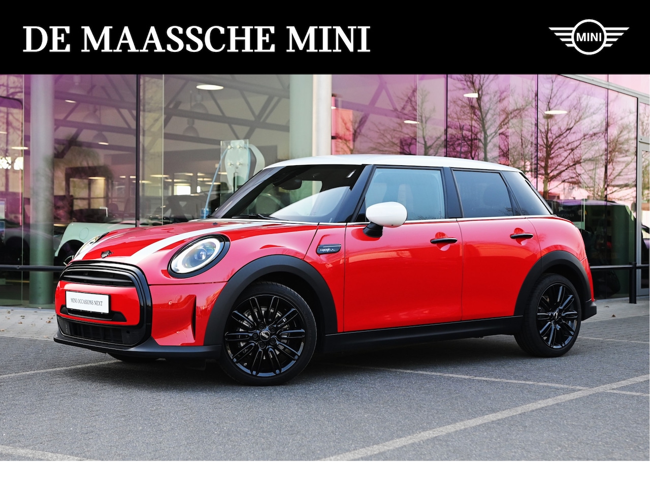 MINI Cooper - Hatchback Camden Classic Automaat / Sportstoelen / LED / Cruise Control / Leder / Navigati - AutoWereld.nl