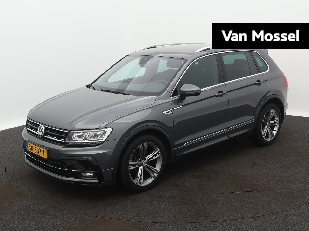 Volkswagen Tiguan - 1.4 TSI ACT Highline Business R | R-LINE | VIRTUAL COCKPIT | ELEKTRISCHE ACHTERKLEP | NAVI - AutoWereld.nl