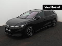 Volkswagen ID.7 Tourer - Pro Business 77 kWh 286PK | 600km actieradius | 20 inch Montreal | Mythos Black