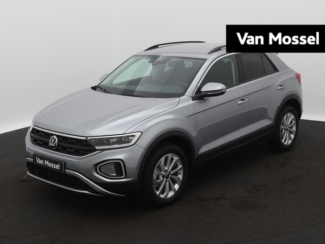 Volkswagen T-Roc - 1.0 TSI Life Edition 116 PK | Fiscaal voordeel | Navigatie | Apple Carplay | Dodehoek sens - AutoWereld.nl