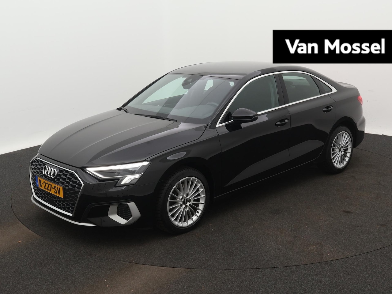 Audi A3 Limousine - 35 TFSI Business edition 150 PK | Automaat | Navigatie | Adaptive Cruise Control | Climate - AutoWereld.nl