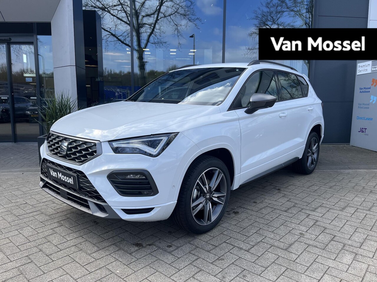 Seat Ateca - 1.5 TSI FR Business Intense 18'' Inch Lichtmetalen Velgen Performance | Achteruitrijcamera - AutoWereld.nl
