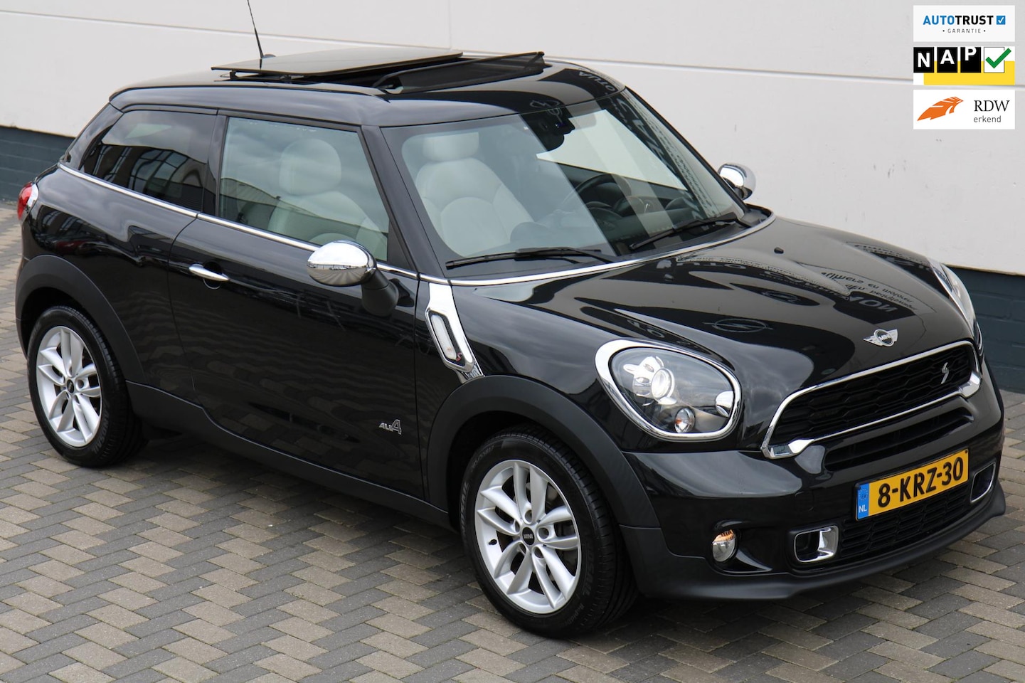 MINI Paceman - Cooper S ALL4 184PK Xenon Pano Navi Leder NAP !! - AutoWereld.nl