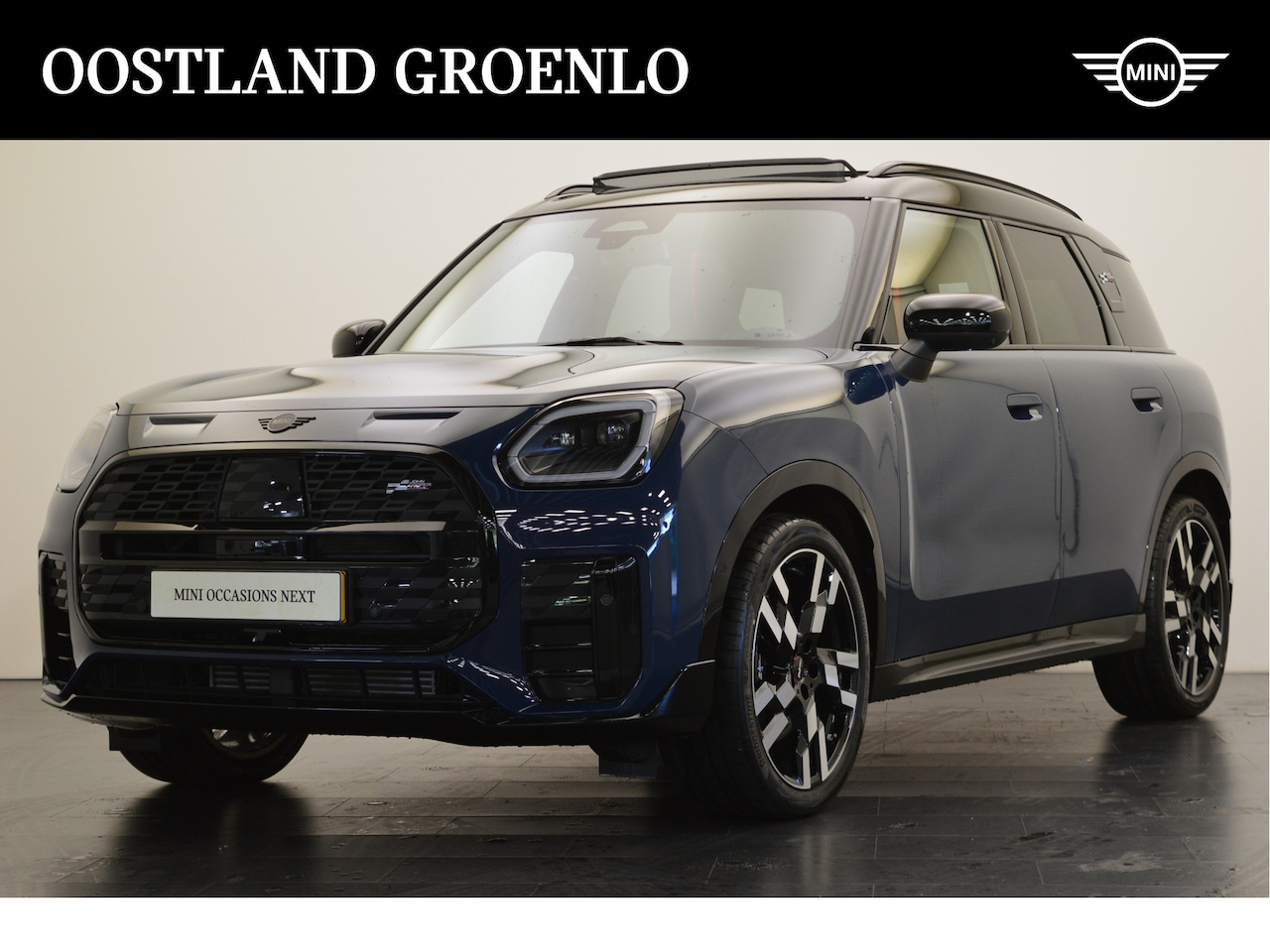 MINI Countryman - C Automaat / John Cooper Works / Pakket L / 20" JCW Flag Spoke 2-tone - AutoWereld.nl