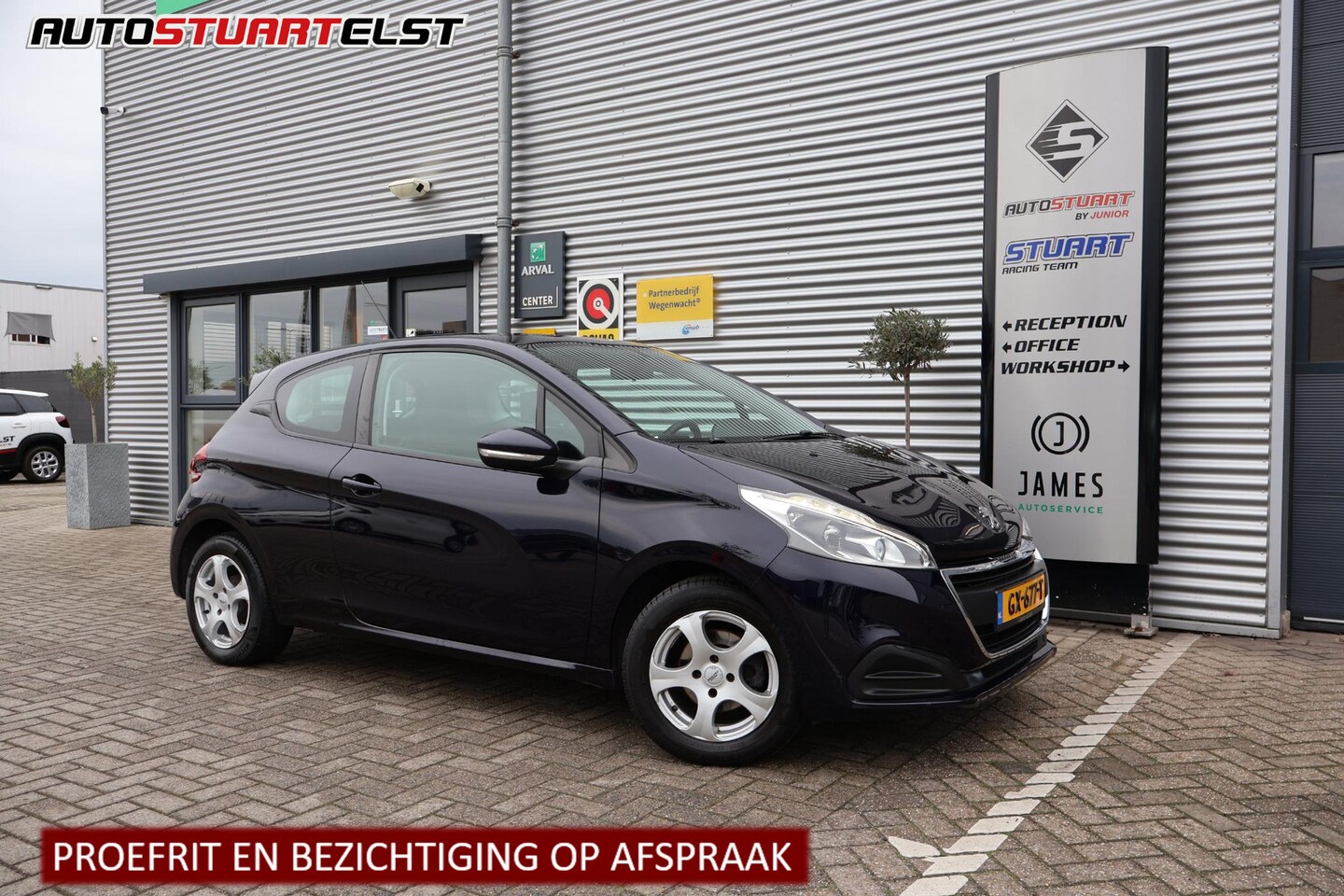 Peugeot 208 - 1.2 PureTech Active Airco | Cruise Control | Bluetooth | Nette Staat | Volledig Onderh. + - AutoWereld.nl