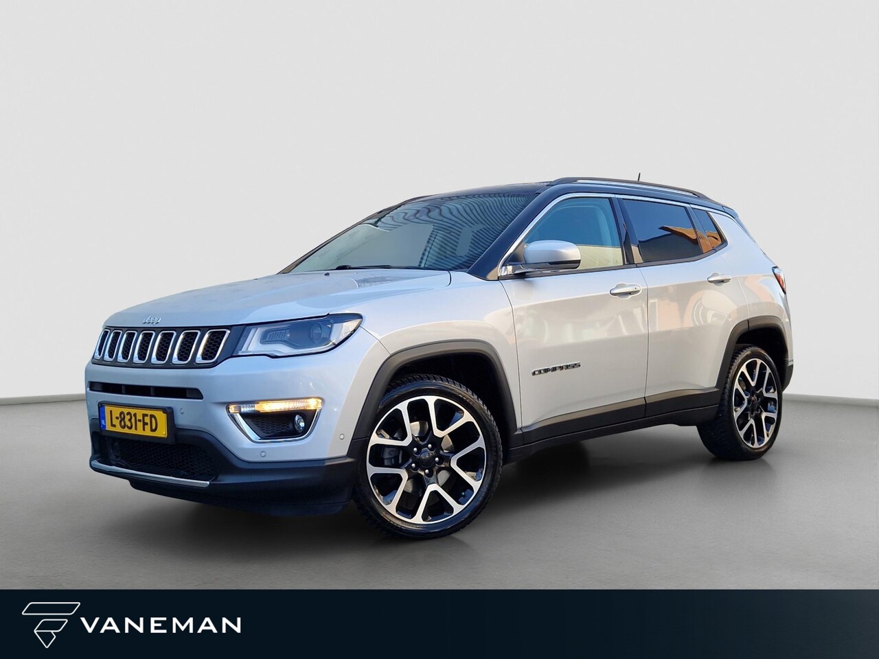 Jeep Compass - 1.3T Limited Automaat | Trekhaak | BSD | DAB | Camera | Navi | Clima | - AutoWereld.nl