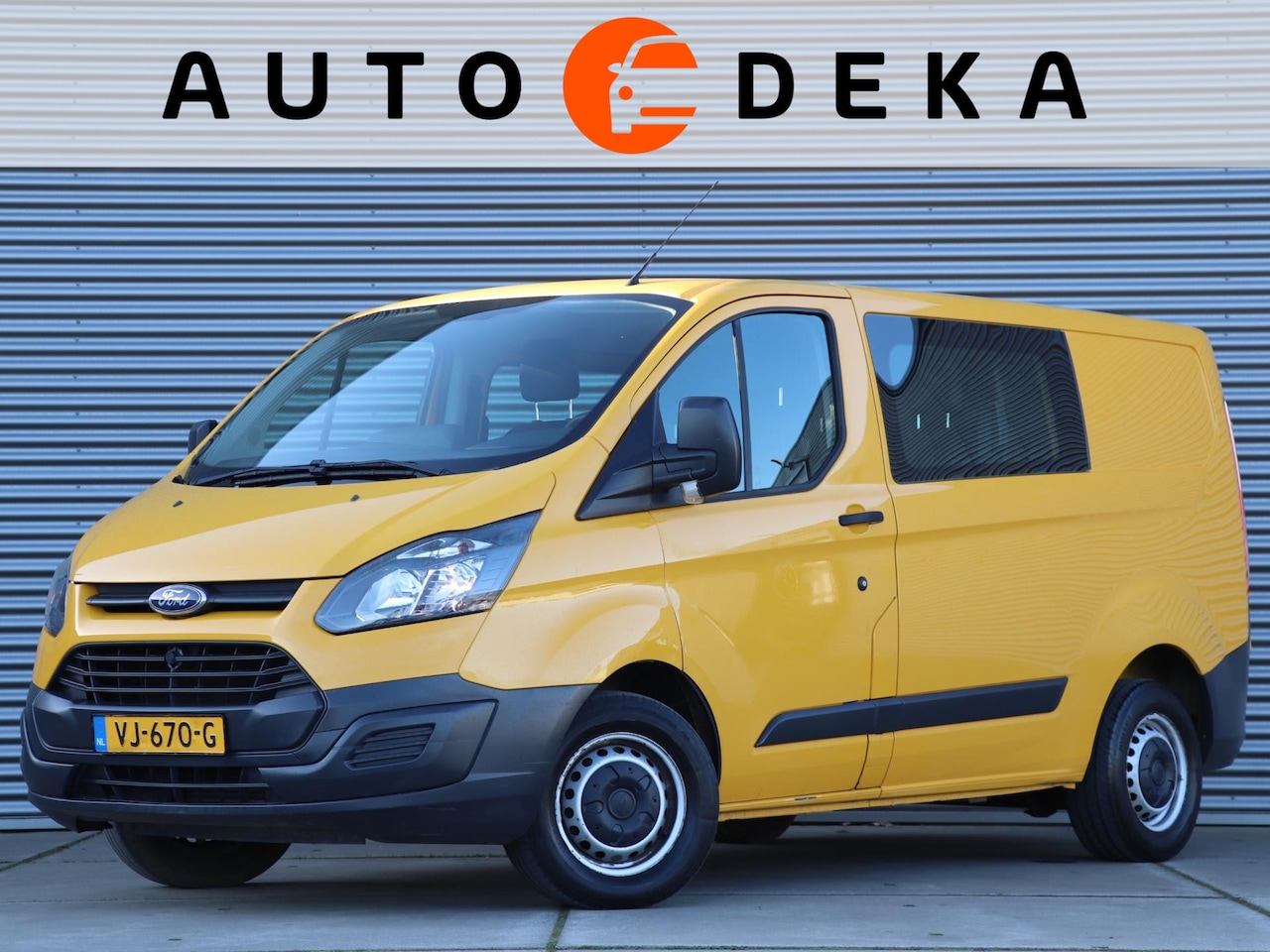 Ford Transit Custom - 270 2.2 TDCI L1H1 Ambiente DC *1e Eigenaar*Dealeronderh.* - AutoWereld.nl