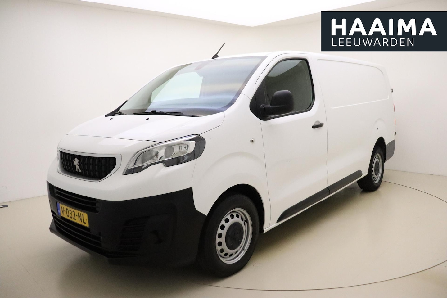 Peugeot Expert - 231L 2.0 BlueHDI Pro 120 PK | Handgeschakeld | L3 | 3-zits | Navigatie | Cruise Control | - AutoWereld.nl