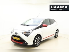 Toyota Aygo - 1.0 VVT-i x-joy | Climate control | Camera | Zuinige motor | Lichtmetalen velgen | DAB Rad