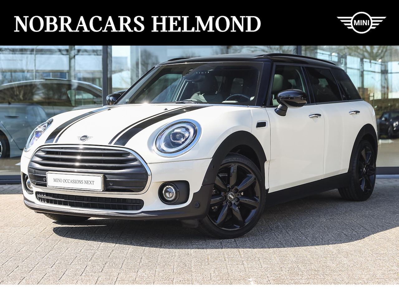 MINI Clubman - Cooper Richmond Park Automaat / Panoramadak / Achteruitrijcamera / Comfort Access / LED / - AutoWereld.nl
