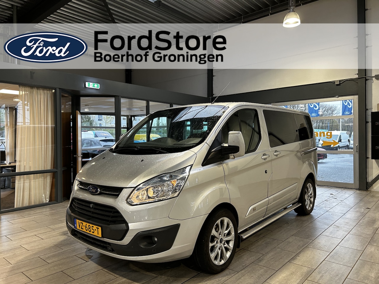 Ford Transit Custom - 270 2.2 TDCI L1H1 Anniversary Edition Dubbele Cabine | Leer | Camera | 18" | Trekhaak | Na - AutoWereld.nl