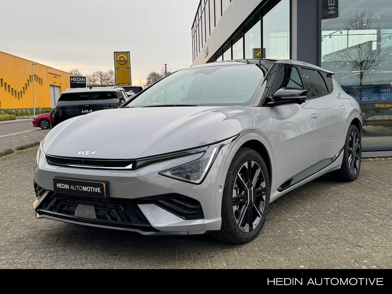 Kia EV6 - GT-Line 84 kWh * Alleen beschikbaar voor proefritten *  | Winterpakket stoelverwarming en - AutoWereld.nl