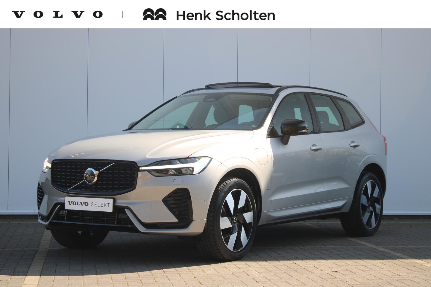 Volvo XC60 - T6 350PK Plug-in hybrid AWD Ultra Dark | Adaptive Cruise & Pilot Assist | Premium Harman/K - AutoWereld.nl