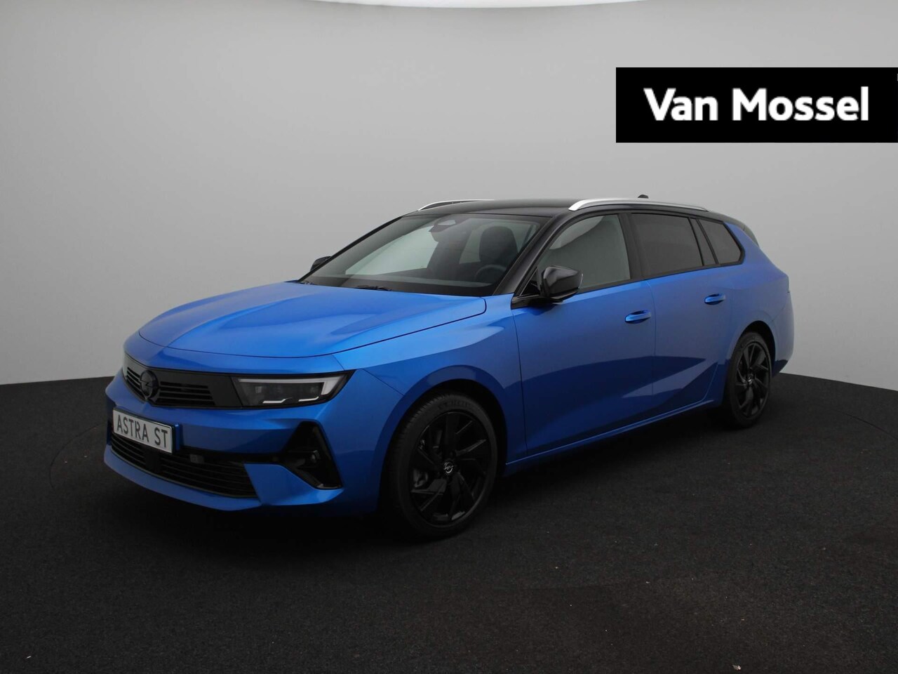 Opel Astra Sports Tourer - 1.2 Level 4 1.2 Level 4 - AutoWereld.nl