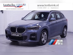 BMW X1 - sDrive18i Executive M Sport HUD Led koplampen NAP Shadowline Rijklaar