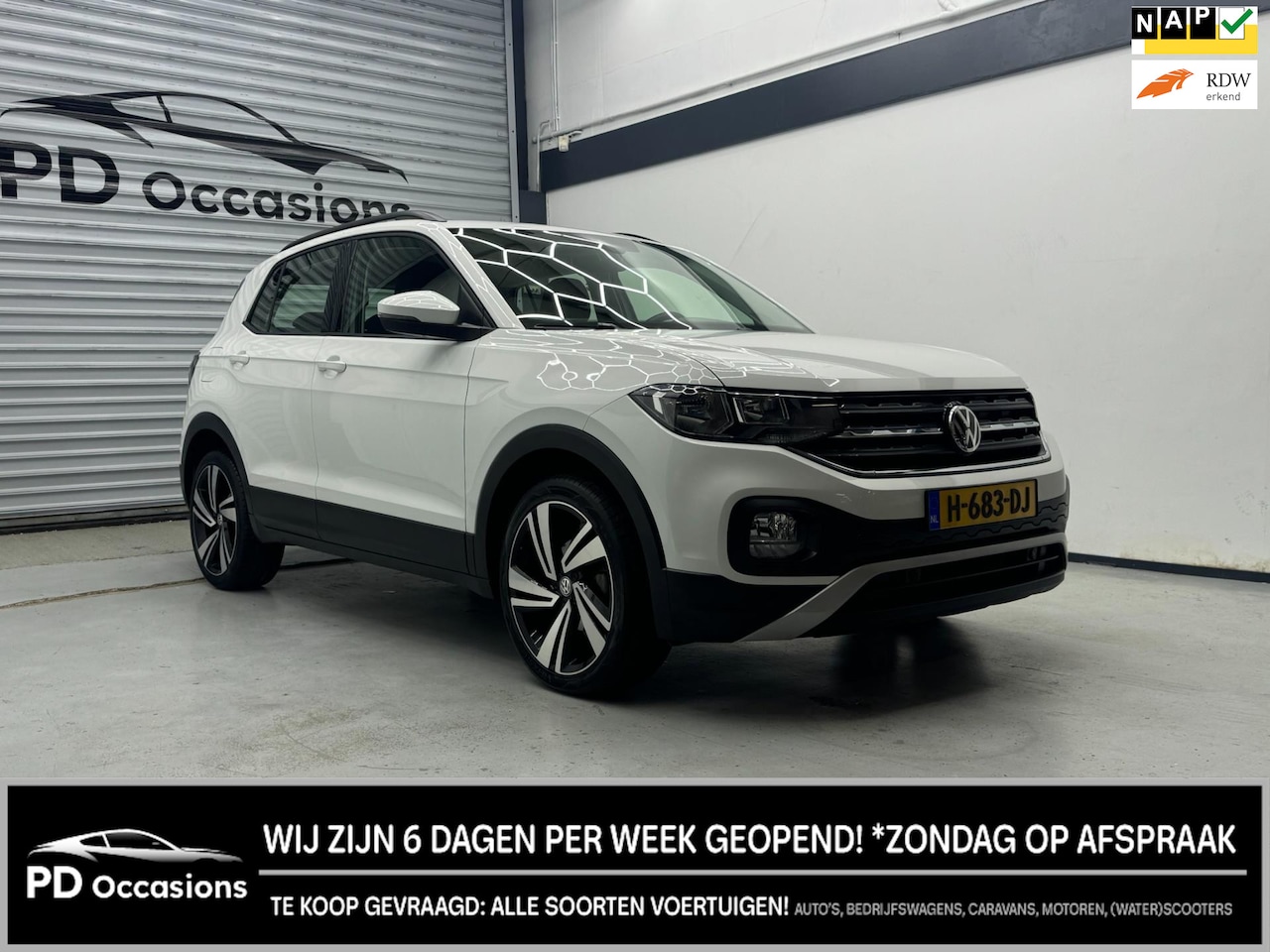 Volkswagen T-Cross - 1.0 TSI Life - LM Velgen - Clima - Park. Sensoren - ACC - Lane assist - AutoWereld.nl