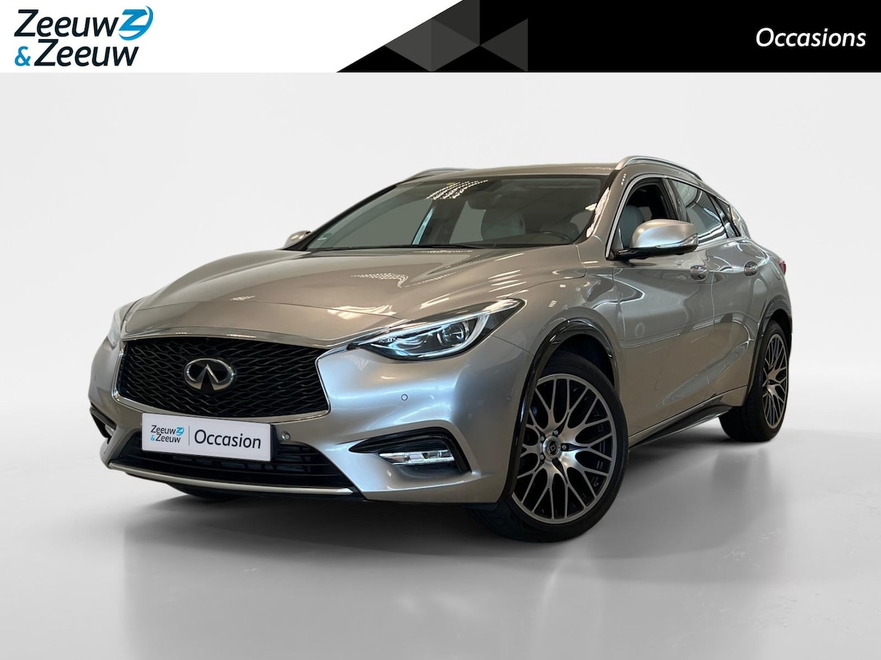 Infiniti Q30 - 1.6 TURBO | AUTOMAAT | SPORT | LEDER | BLACK PACK | NAVI | - AutoWereld.nl
