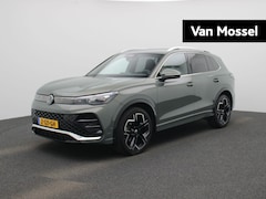 Volkswagen Tiguan - 1.5 eTSI R-Line Business | Automaat | Navigatie | Apple Carplay | Adaptieve cruise control