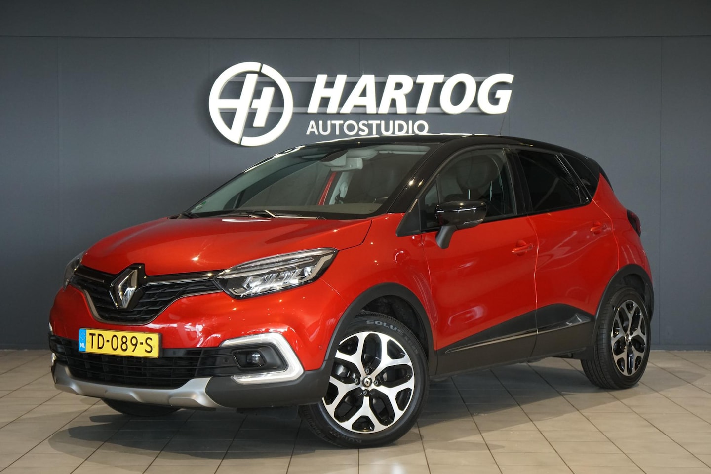 Renault Captur - 0.9 TCe Edition One + LEDER / STOELVERWARMING / CAMERA - AutoWereld.nl