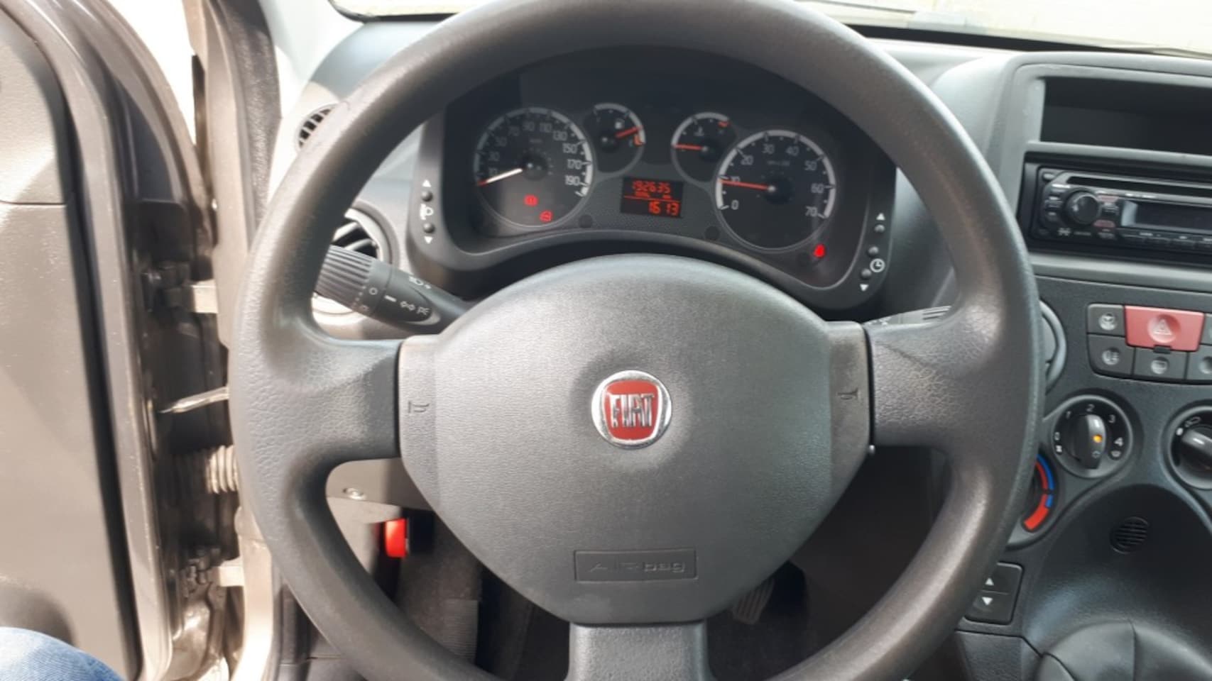 Fiat Panda - 1.2 Edizione Cool RADIO-CD/AIRCO/ELEC.RAMEN/CENTR.VERGR.