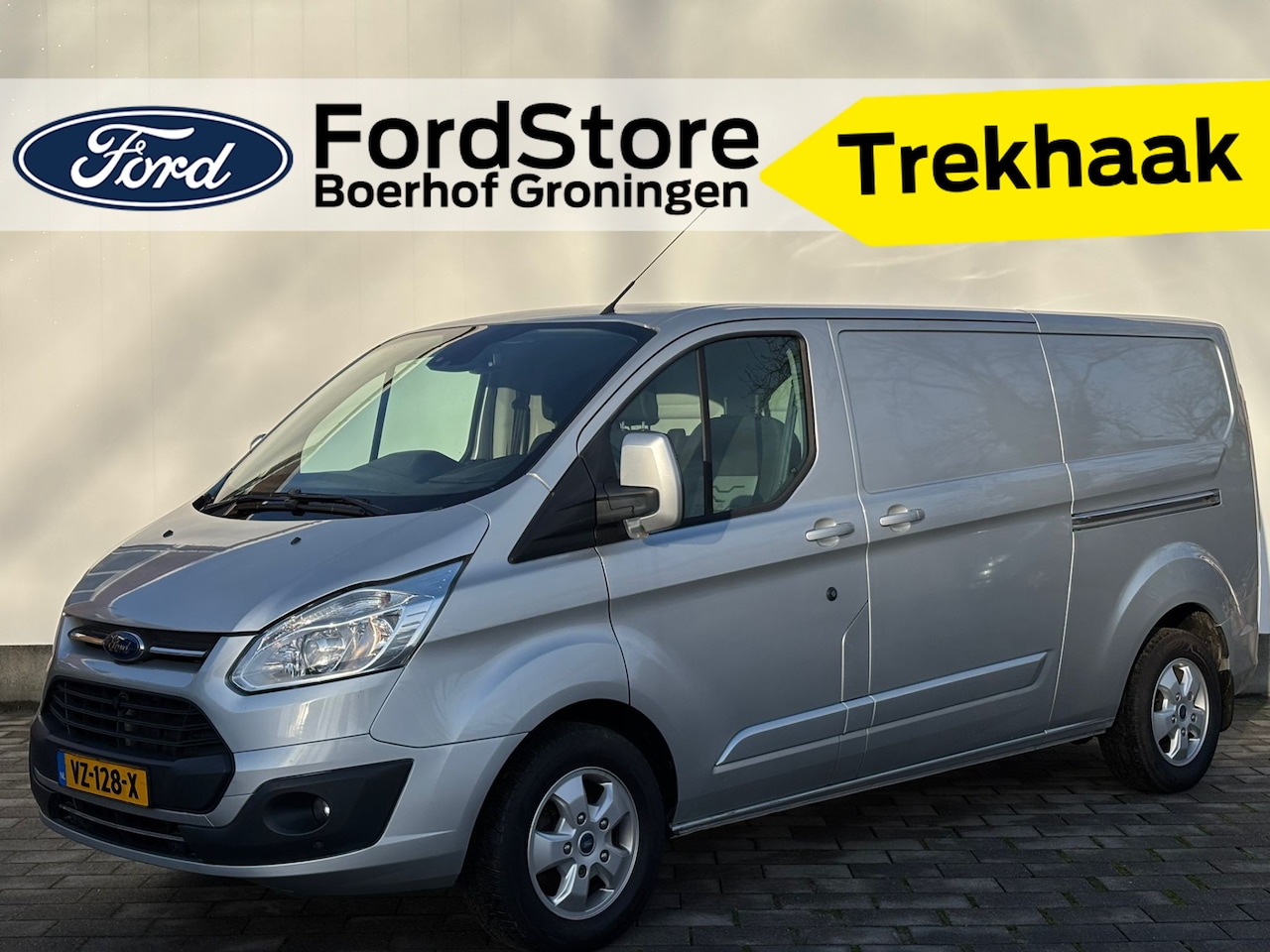 Ford Transit Custom - 290 2.0 TDCI L2H1 Limited | Dealer Onderhouden | Dubbele Schuifdeur | Trekhaak - AutoWereld.nl