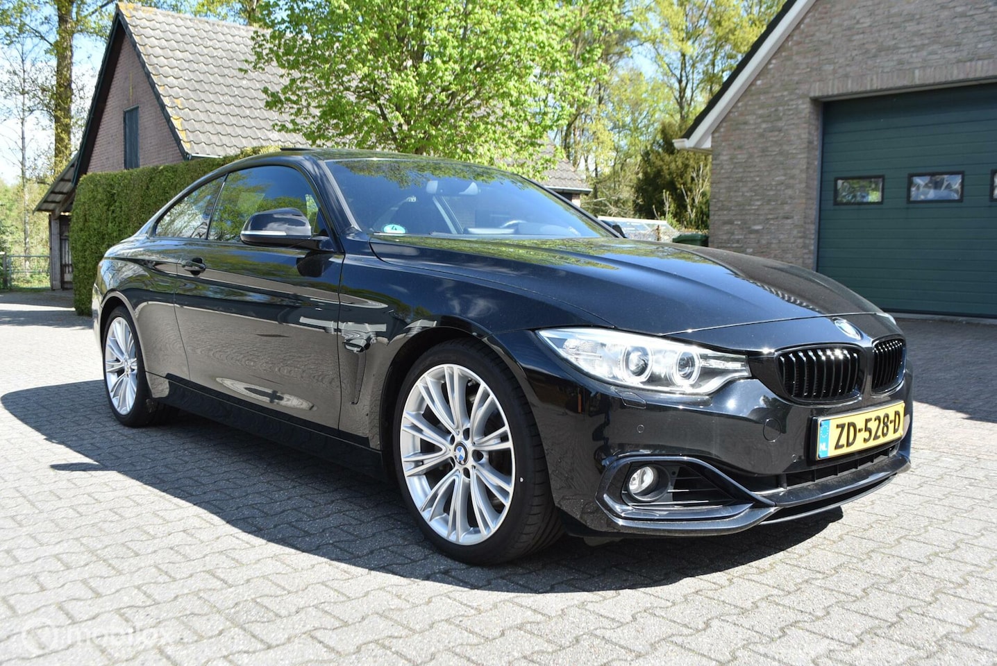 BMW 4-serie Coupé - 435i High Executive 435i High Executive - AutoWereld.nl