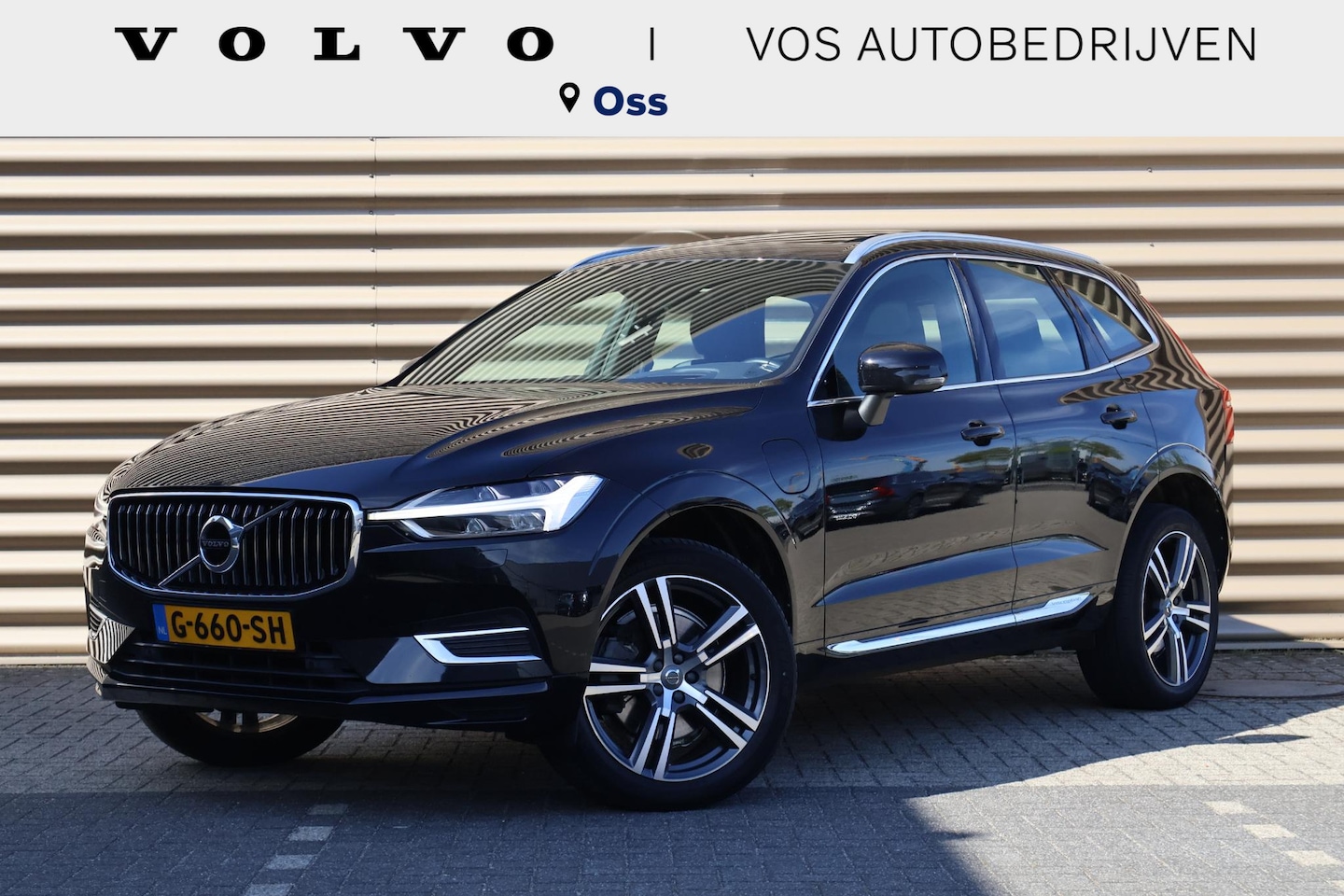 Volvo XC60 - T8 Twin Engine AWD Inscription | Luchtvering | Head-up display | Elektrische trekhaak - AutoWereld.nl