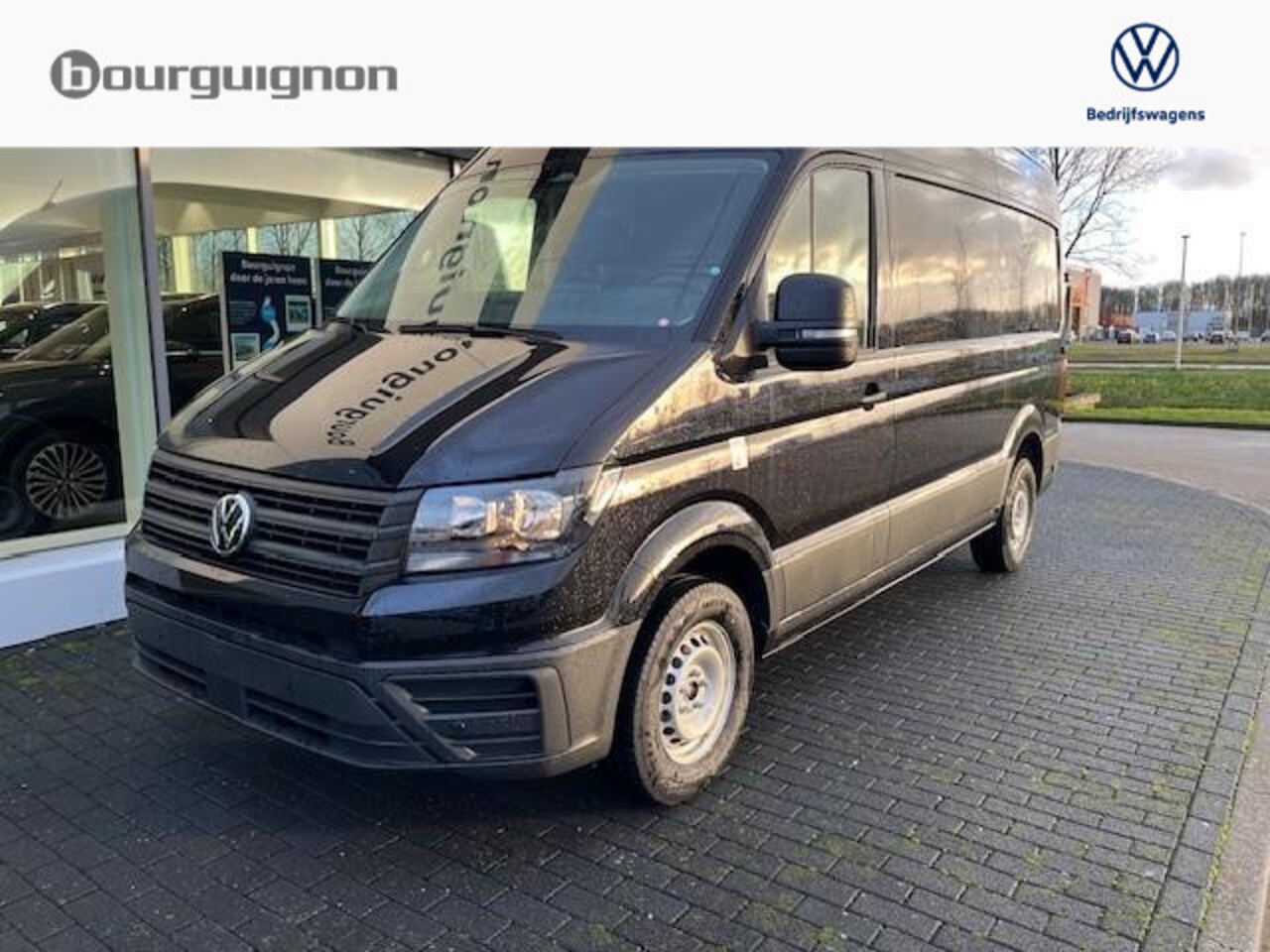 Volkswagen Crafter - Trendline L3 2.0 TDI 140 pk GVW 3.0T | 369753 | Navigatie | Achteruitrijcamera | 270 grade - AutoWereld.nl