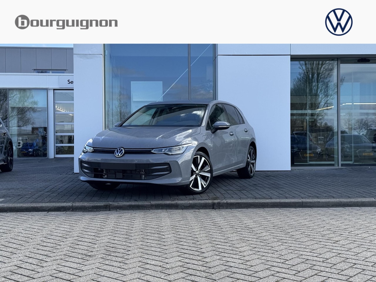 Volkswagen Golf - Life Edition 1.5 eHybrid 150 kW / 204 pk | 18" Velgen | Camera | Cruise Control Adaptief | - AutoWereld.nl