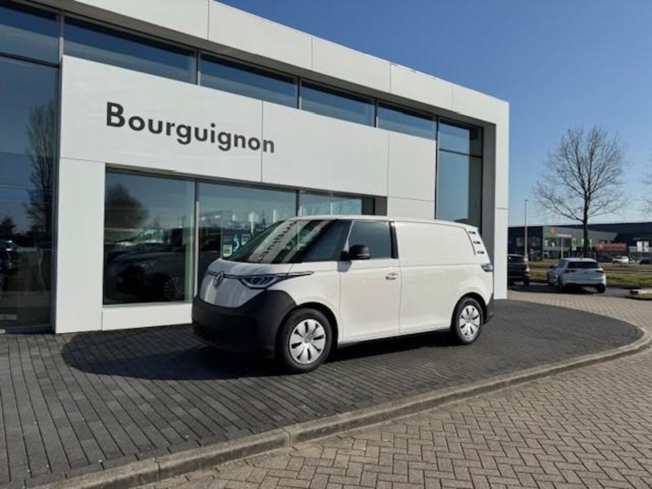 Volkswagen ID. Buzz Cargo - Bedrijfswagens Economy Business Elektromotor 125 kW (170 pk) 2988 | 389538 | 3 zitplaatsen - AutoWereld.nl