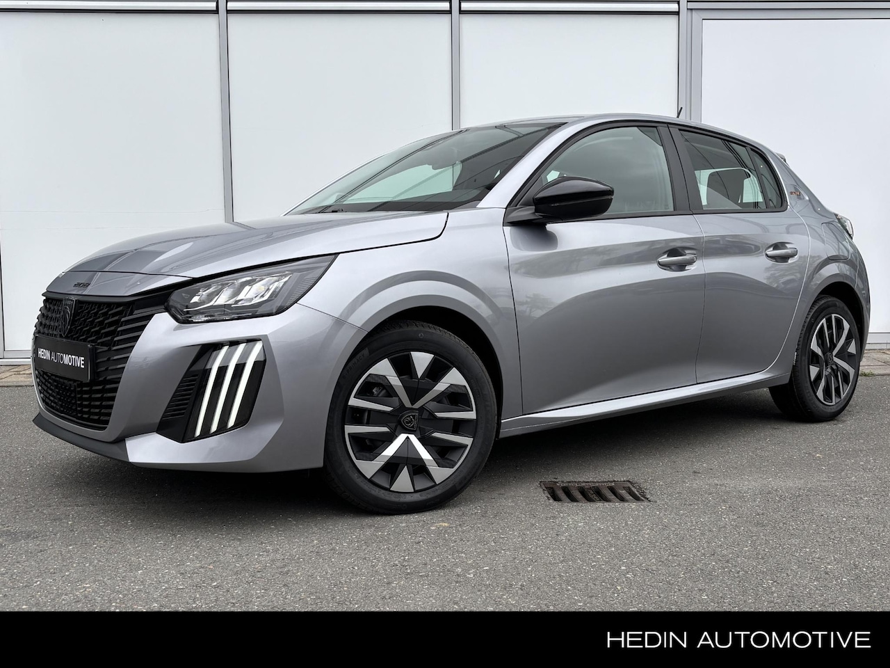Peugeot 208 - 1.2 75 Style | Van €26.910,- voor €23.495,- | Rijklaar | Uit voorraad leverbaar | Navi via - AutoWereld.nl